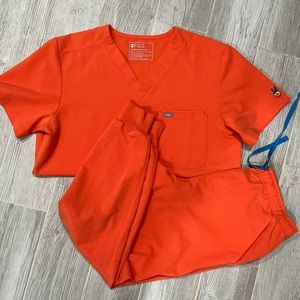 Mens figs- orange, medium joggers and large top